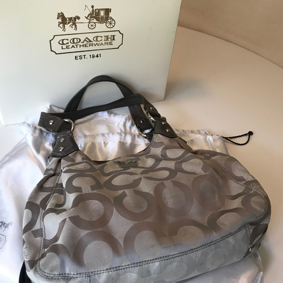 VINTAGE, BEIGE COACH BAG, GREAT CONDITION - Picture 5 of 6